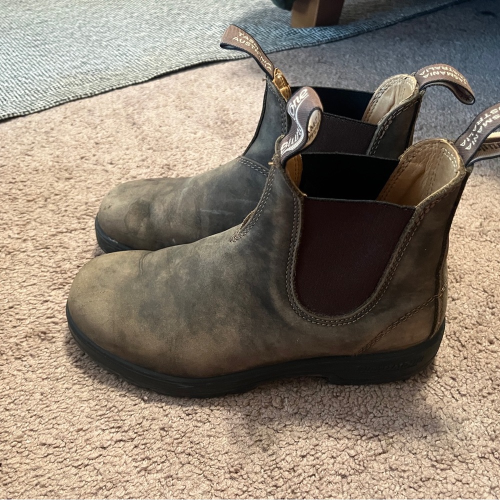 Blundstone 585 boots Chelsea